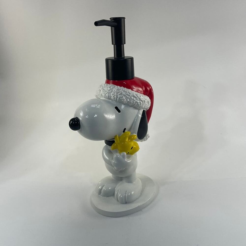 Peanuts Snoopy Woodstock Christmas Santa Soap Lotion Pump NEW 2021